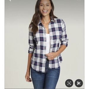 $80 Untuckit women’s plaid long sleeve button up brand new size 4 m7